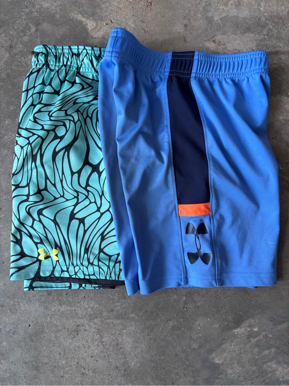 Lot of 2 Under Armour Boys' Blue & Reversible Aqua/grey Athletic Shorts Set